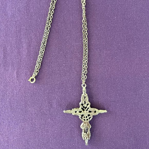 Oxidized Silver-Tone Tourquise-Look Embellishments Cross Necklace - Picture 4 of 5